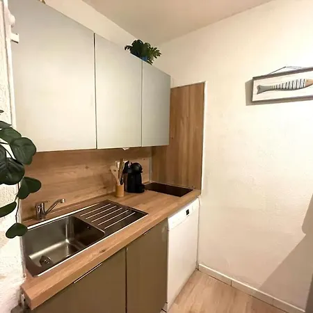 St Raphael Cote D'azur T2 Et Parking Et Terrasse Apartament Saint-Raphaël