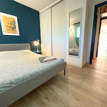 Apartament St Raphael Cote D'azur T2 Et Parking Et Terrasse *